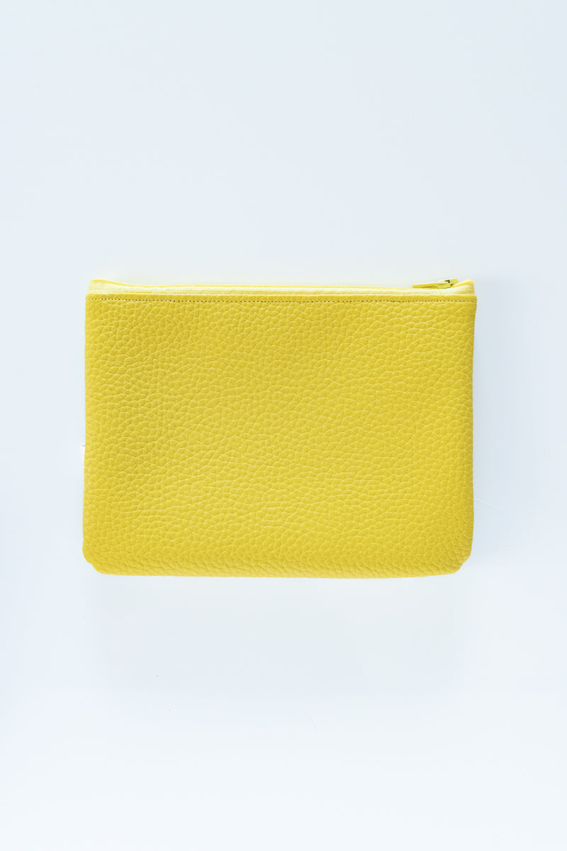 Astuccio giallo con ananas