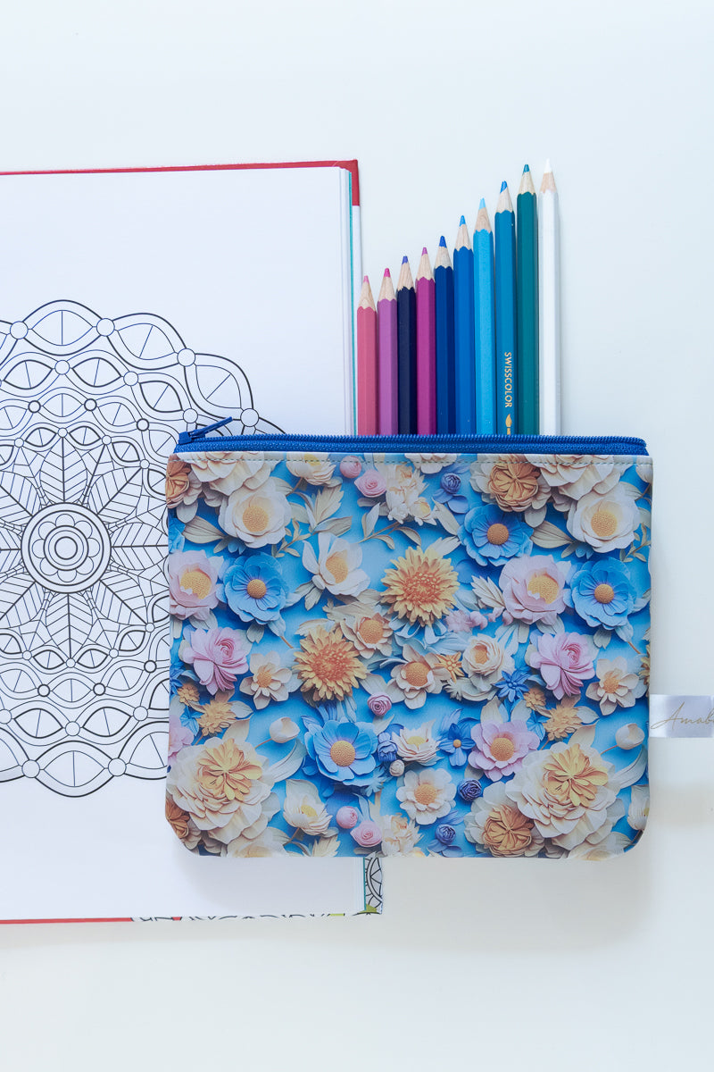 Astuccio azzurro floreale