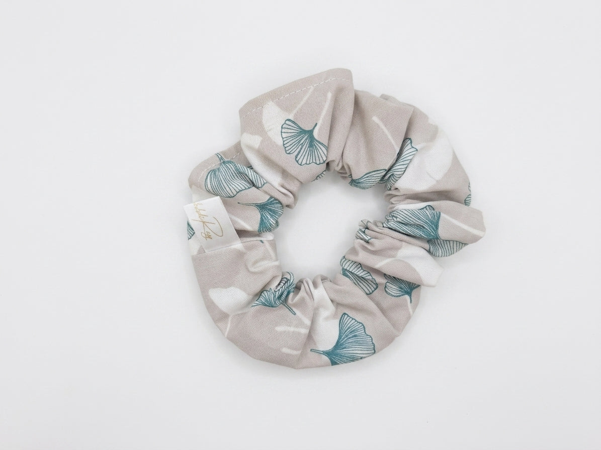 Scrunchies grigio floreale