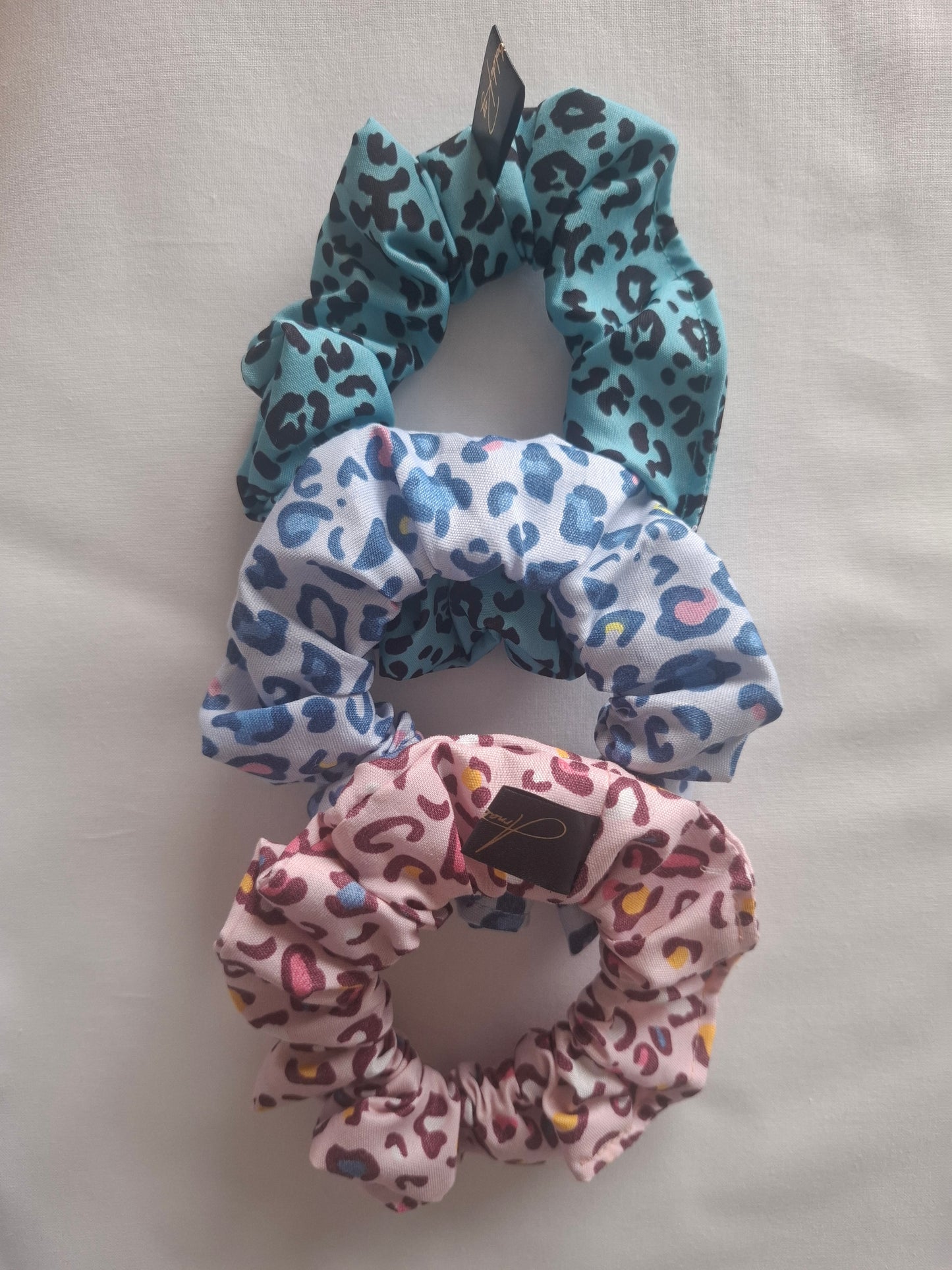 Scrunchies poliestere blu leopardato