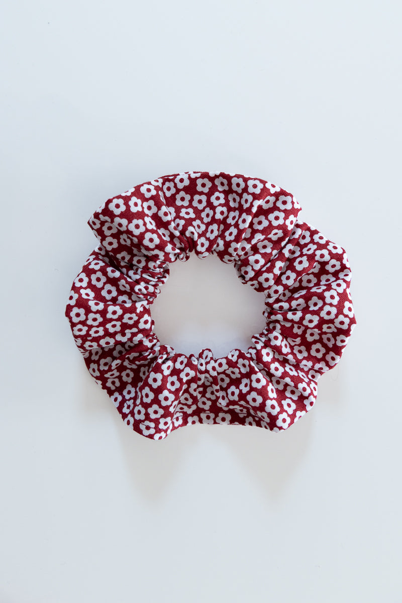 Scrunchies in cotone rosso floreale