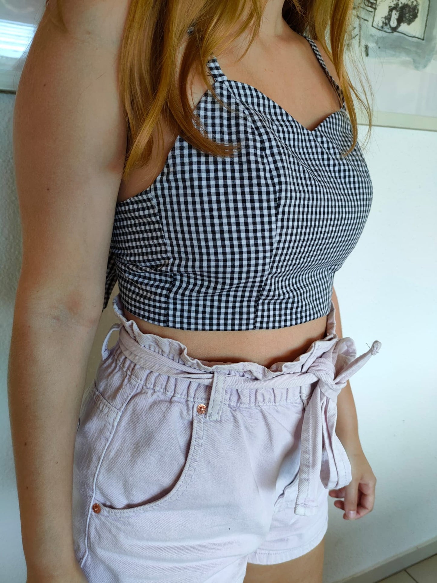 Top regolabile a quadri bianco e nero