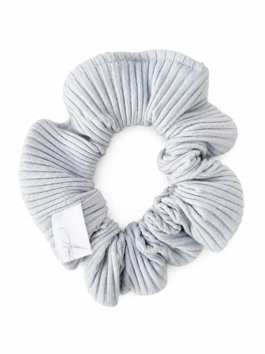 Scrunchies in maglia azzurro