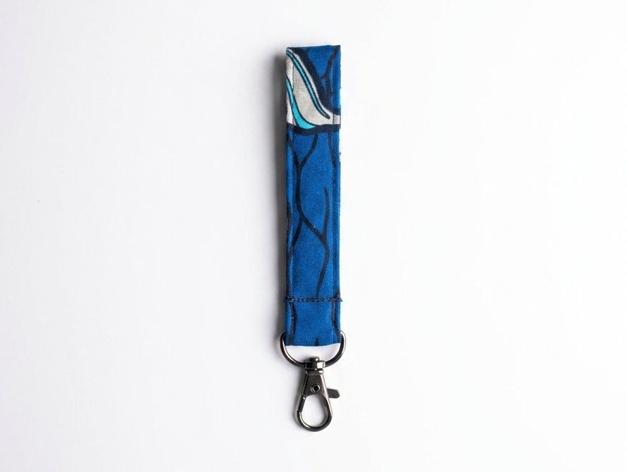Portachiavi blu wax floreale