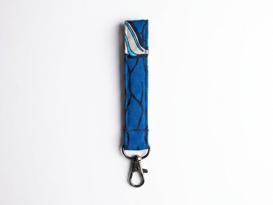Portachiavi blu wax floreale