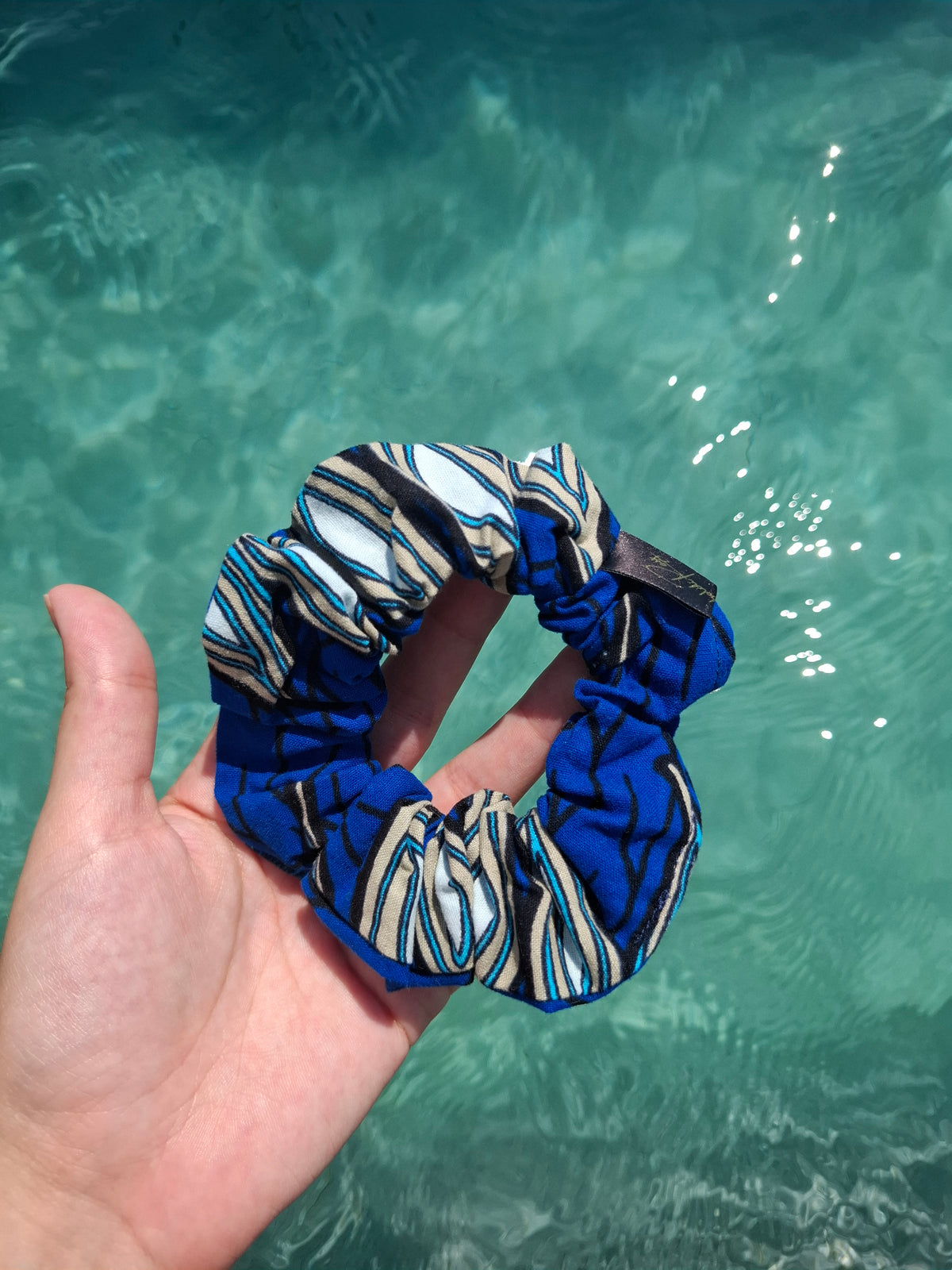 Scrunchies cotone wax blu floreale