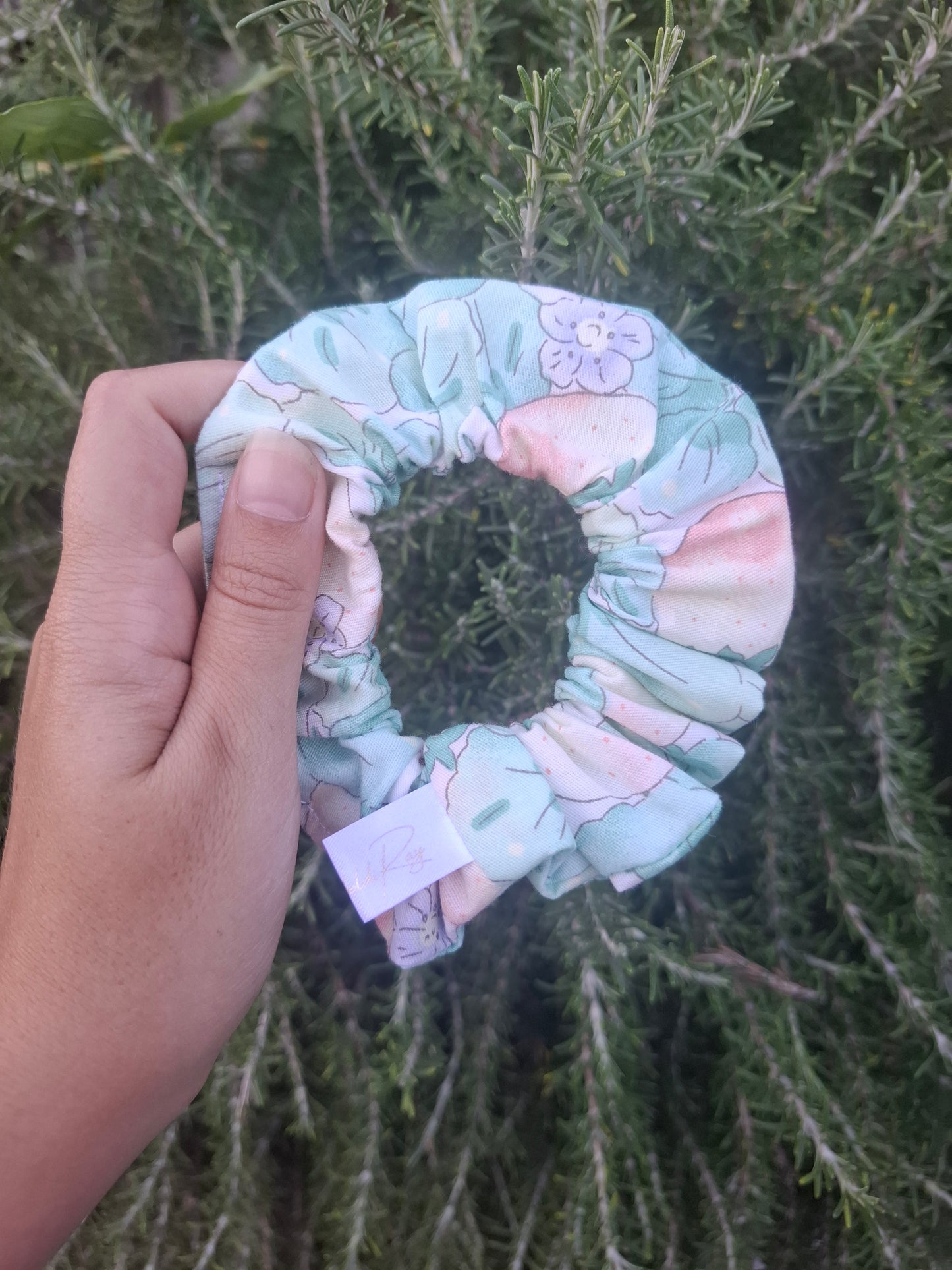 Scrunchies cotone verde con fragole