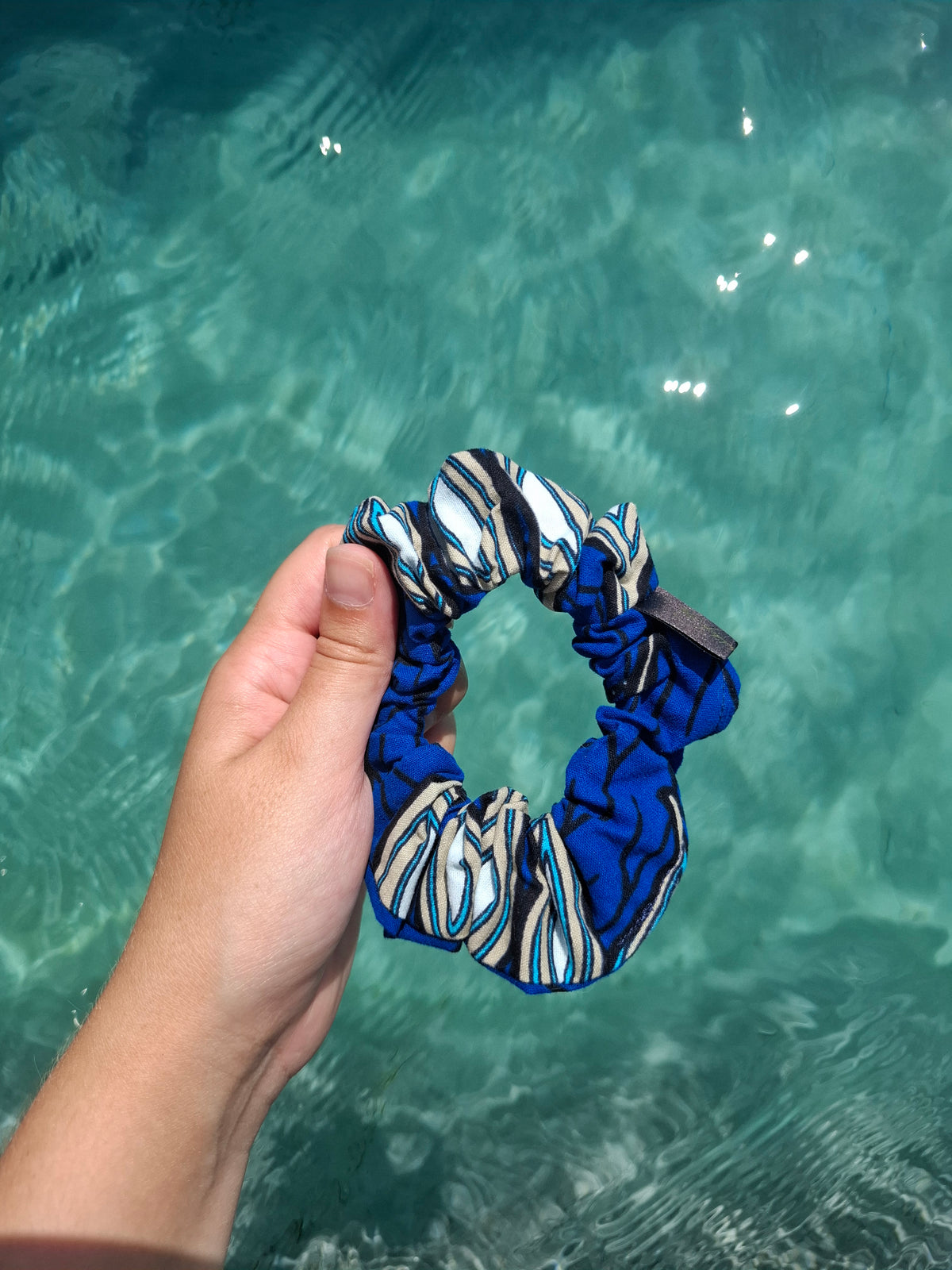 Scrunchies cotone wax blu floreale