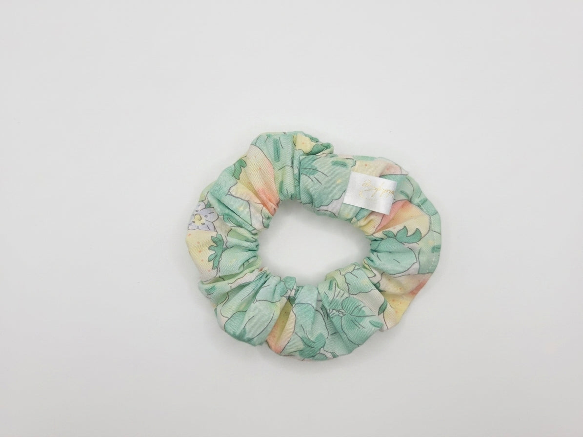 Scrunchies cotone verde con fragole