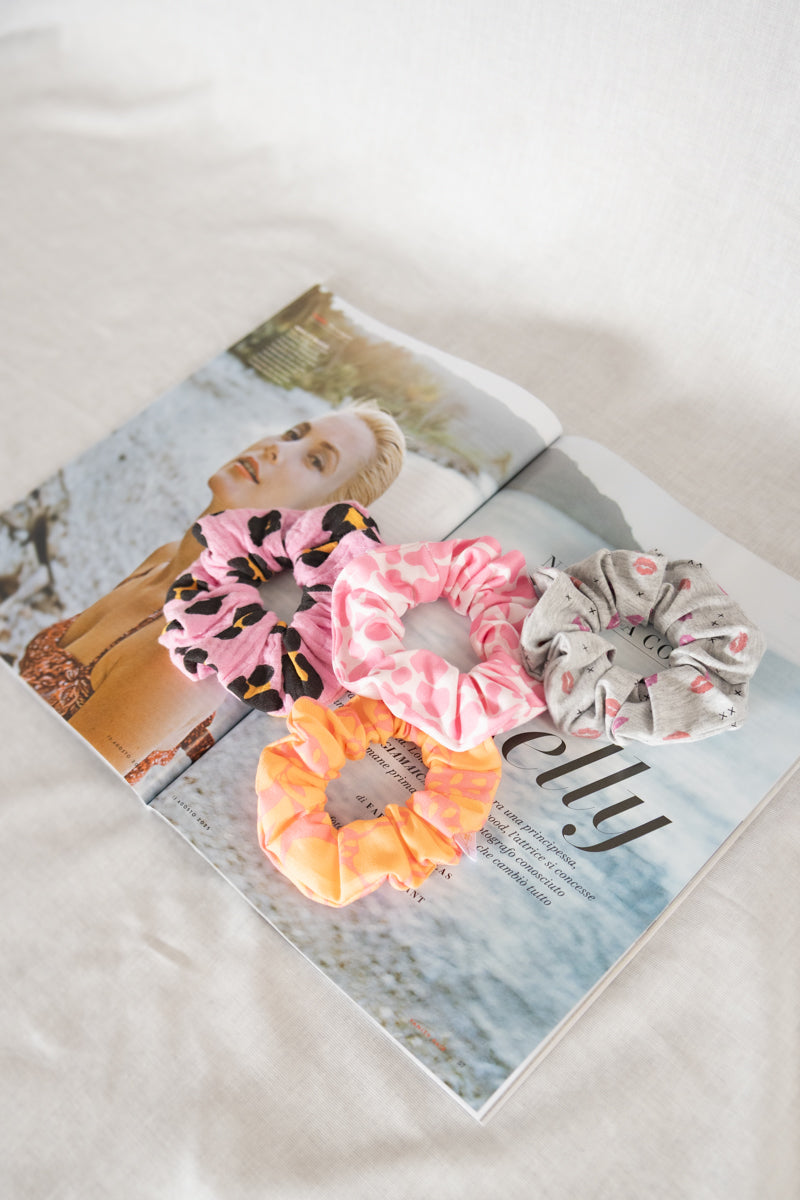 Scrunchies cotone floreale arancione e rosa