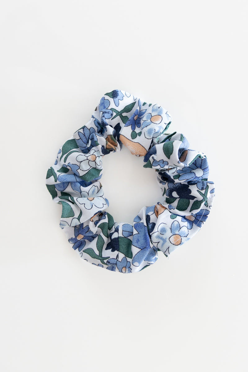 Scrunchies azzurro floreale