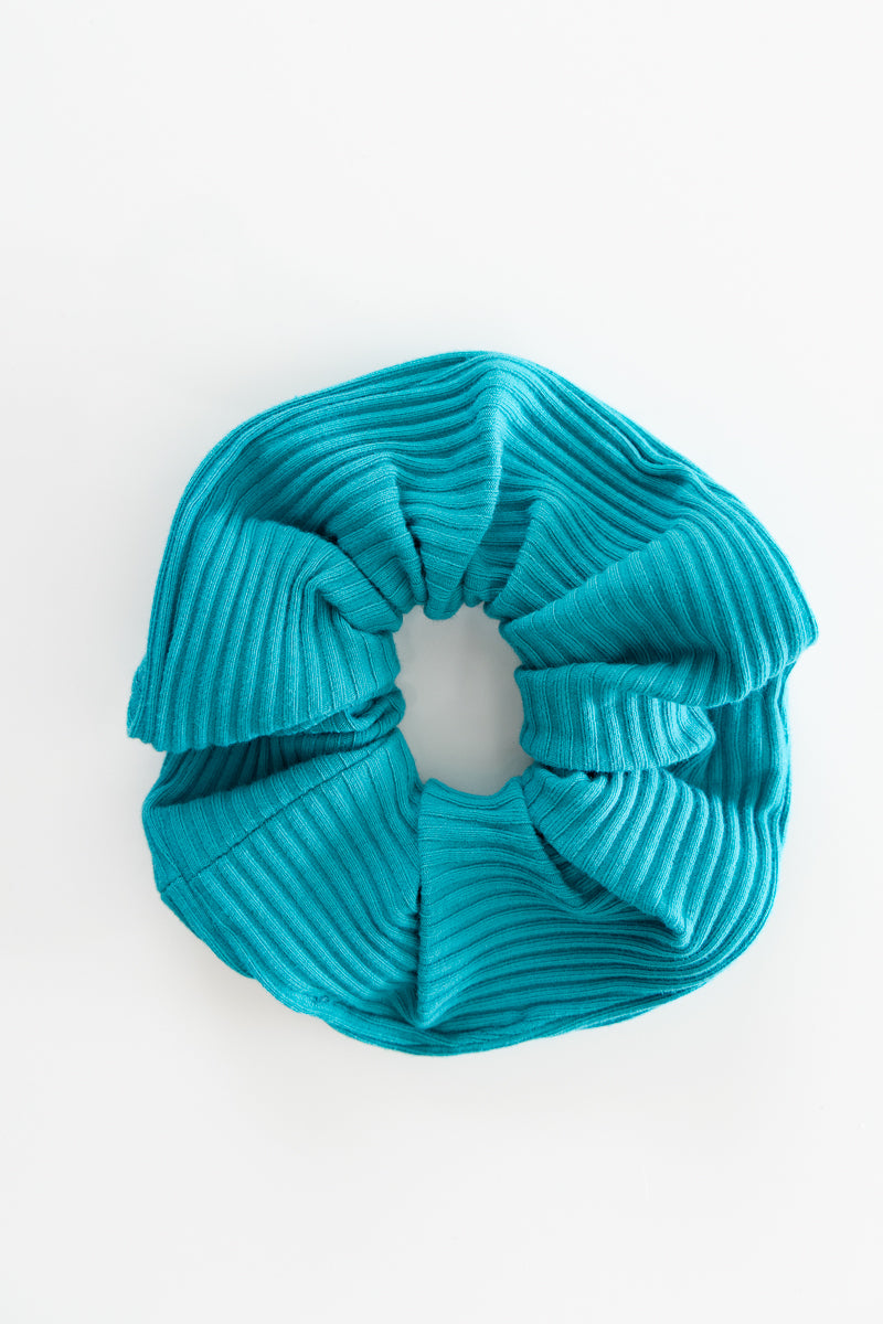 Scrunchies in maglia verde acqua