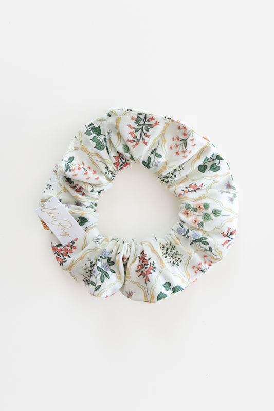 Scrunchies in cotone bianco floreale