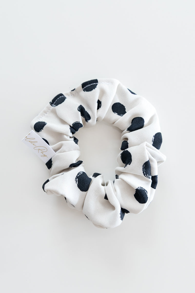 Scrunchies bianco e nero a pois