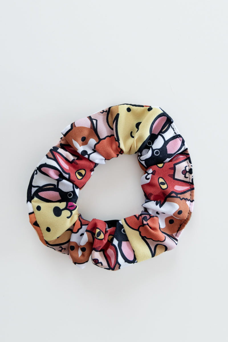 Scrunchies in poliestere con cani e gatti
