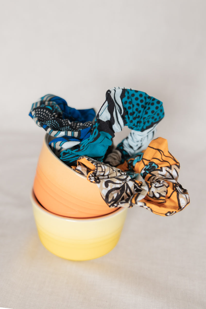 Scrunchies cotone wax blu floreale