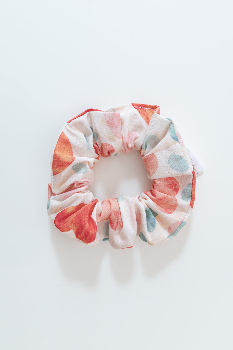 Scrunchies in poliestere rosa con cuori