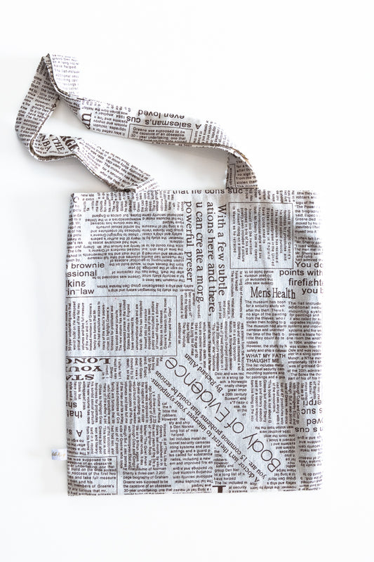 Borsa ispirata a un giornale